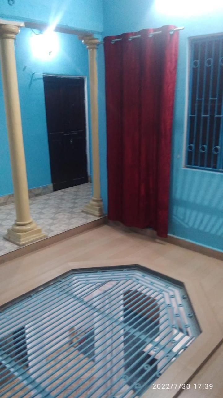 Sankardev Guest House D24 35 バラナシ エクステリア 写真
